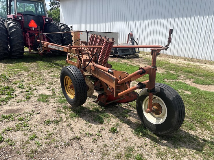 massey-ferguson-880-image-10