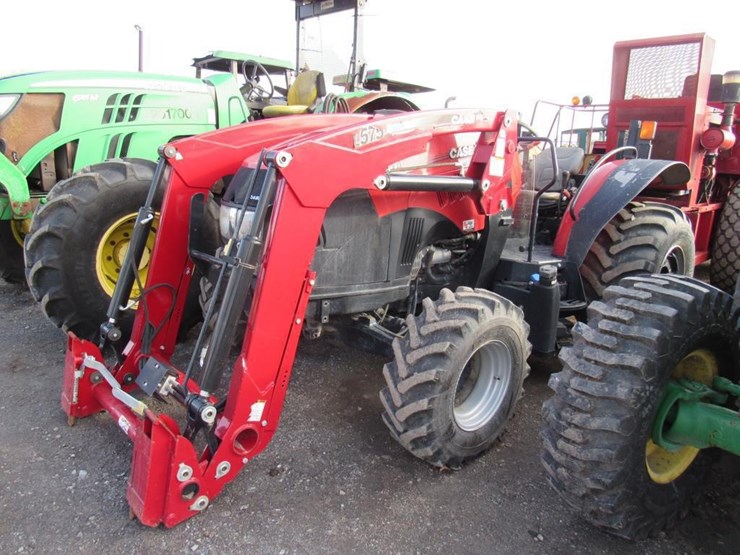 case-ih-l575-image-1