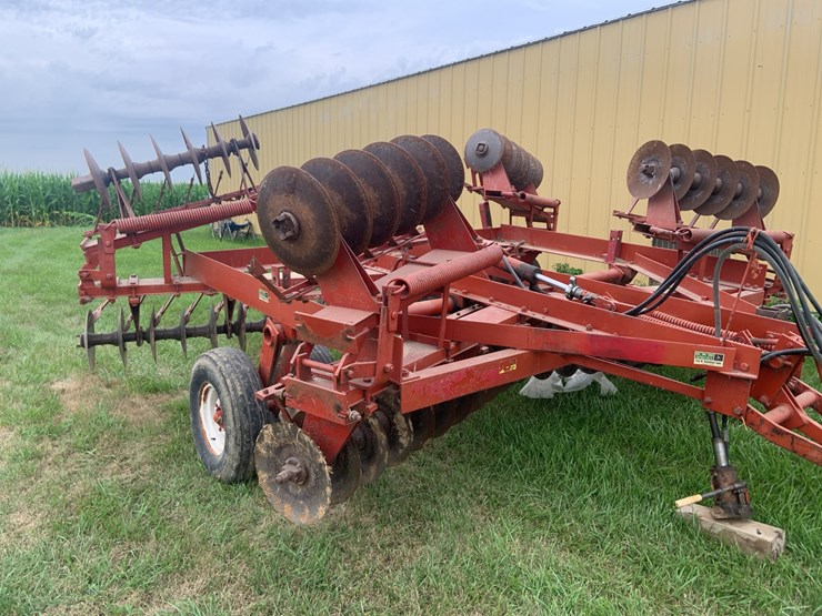 22’-ih-480-wing-fold-disc-image-1