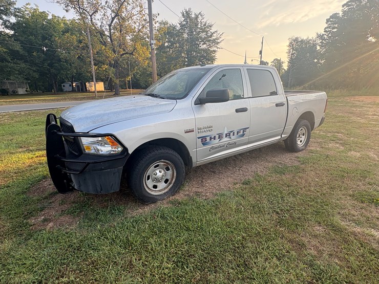 2017-dodge-ram-1500-image-1