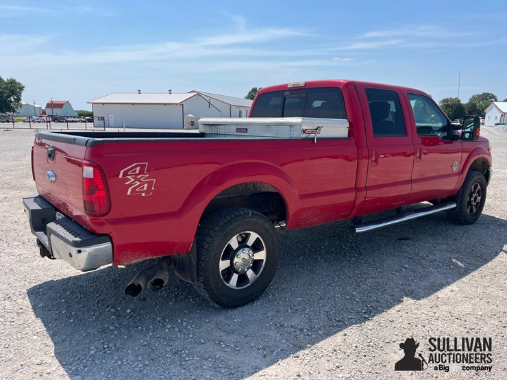 2013-ford-f250-lariat-image-5