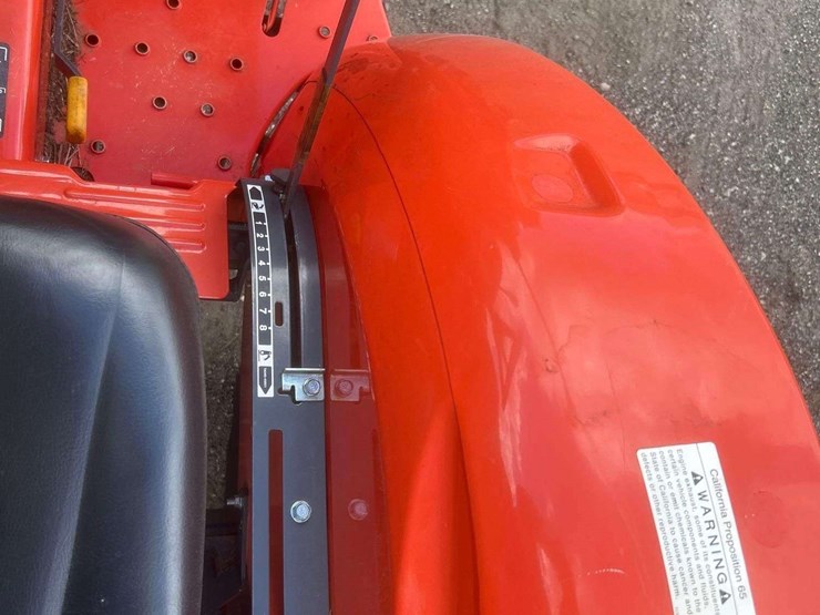 kubota-l2501d-25hp-utility-loader-tractor-image-13