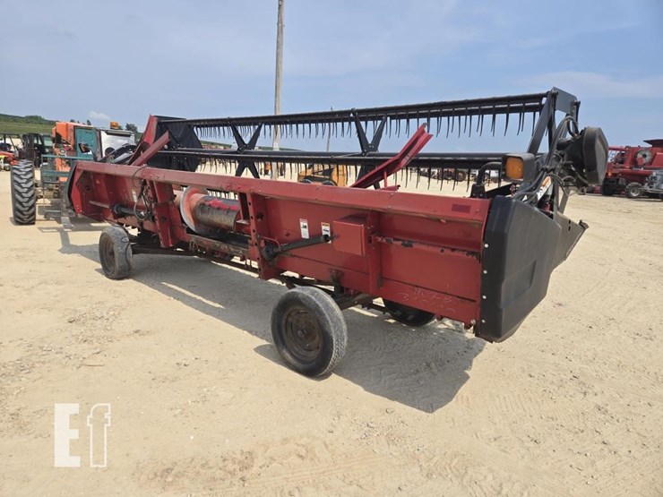 2001-case-ih-1020-image-8