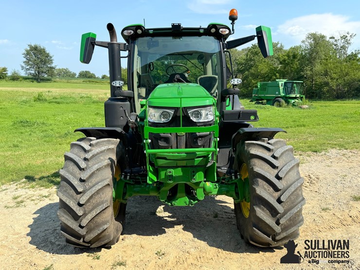 2023-john-deere-6r-140-image-2