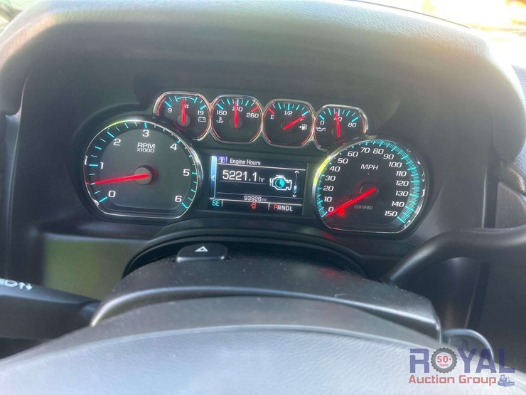 2019-chevrolet-tahoe-image-12