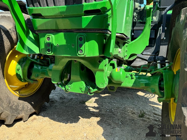 2023-john-deere-6r-140-image-10