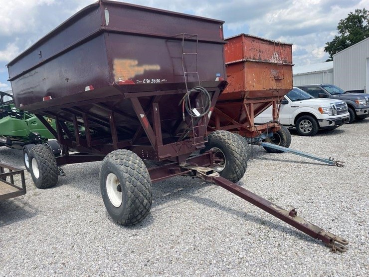 m&w-little-red-wagon-image-1