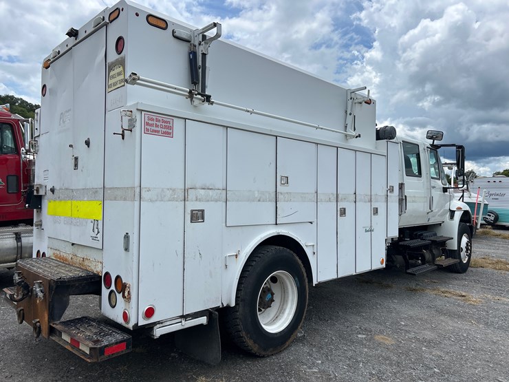 2014-international-durastar-4400-image-4