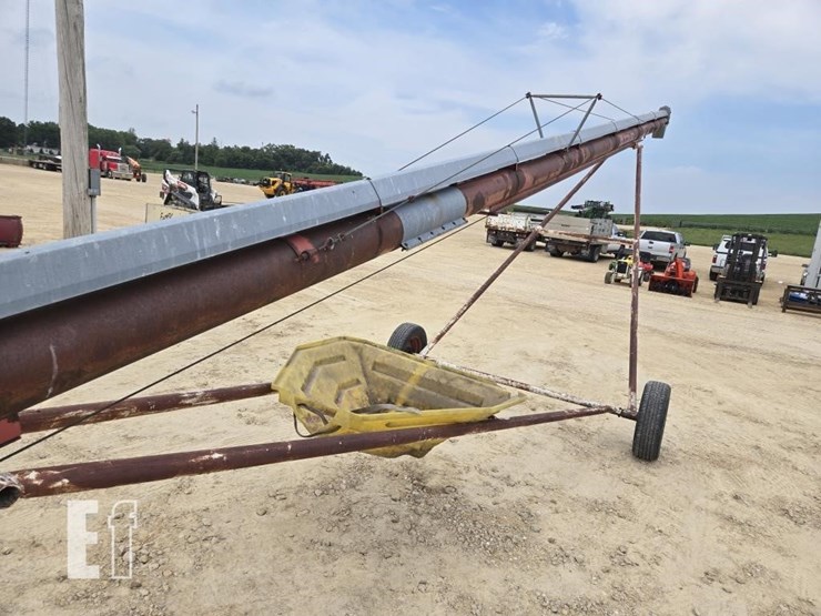 hutchinson-8x53-image-5