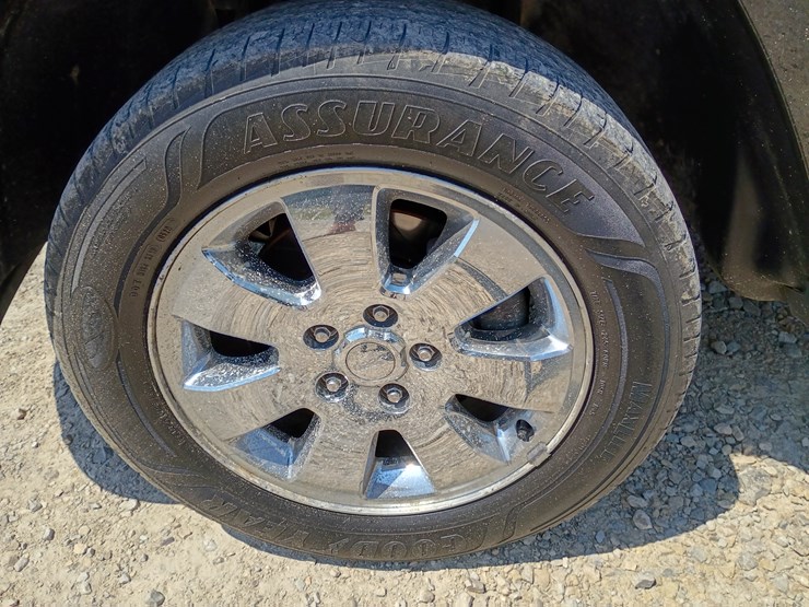 2010-jeep-grand-cherokee-image-48
