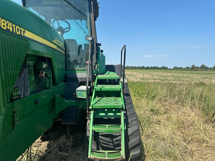 2000-john-deere-8410t-image-68
