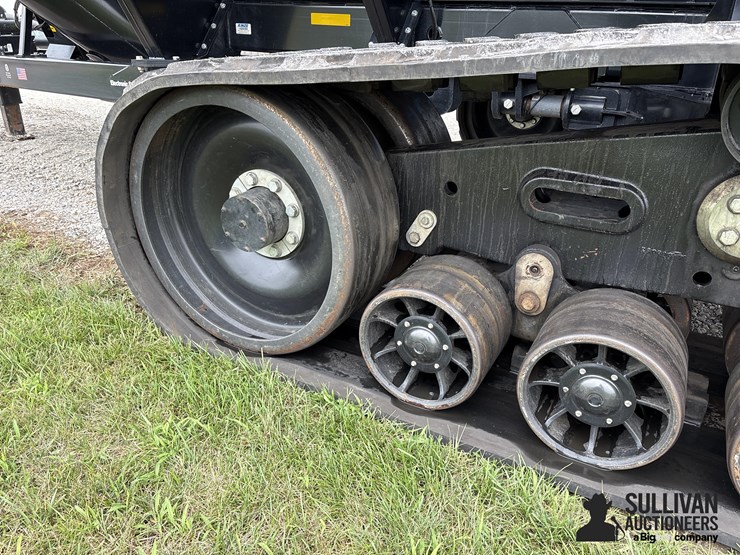2020-kinze-1305-image-12