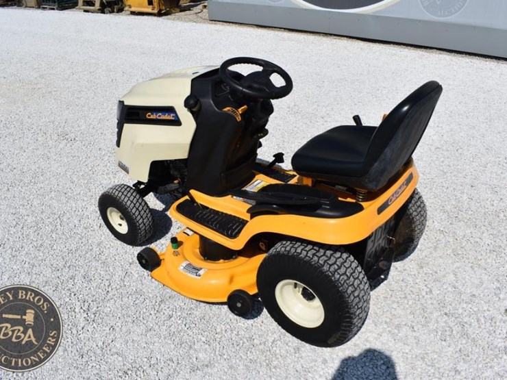 cub-cadet-ltx1042-image-5