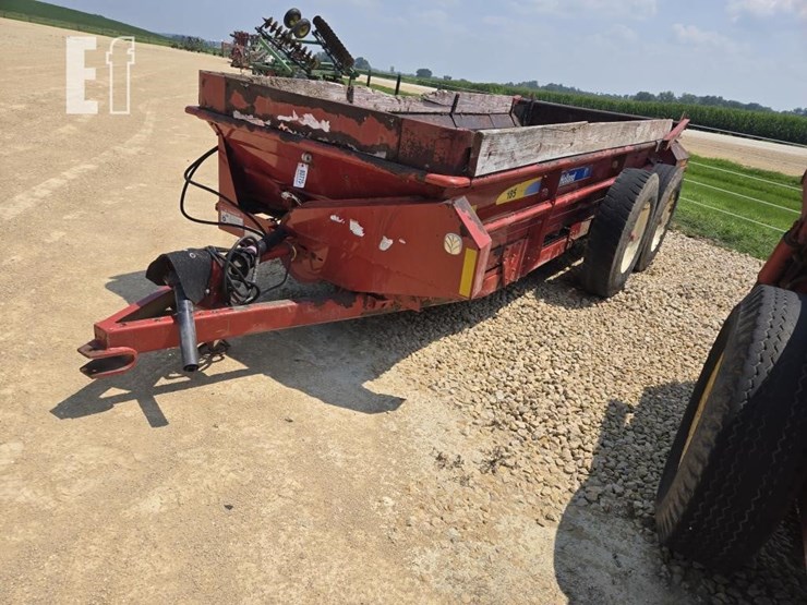 new-holland-185-image-4