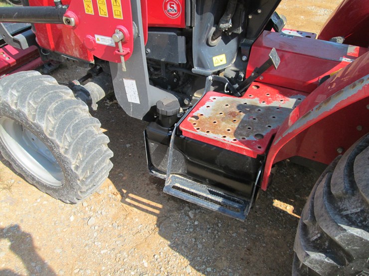 2021-massey-ferguson-1840e-image-12