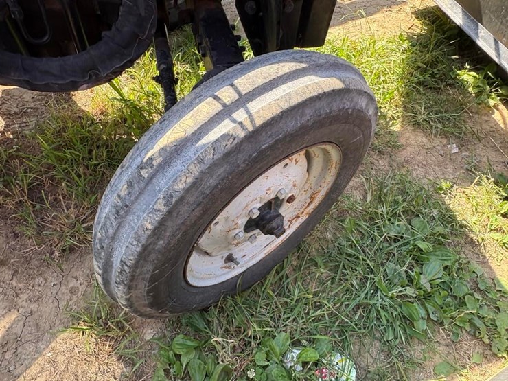 massey-ferguson-431-image-13