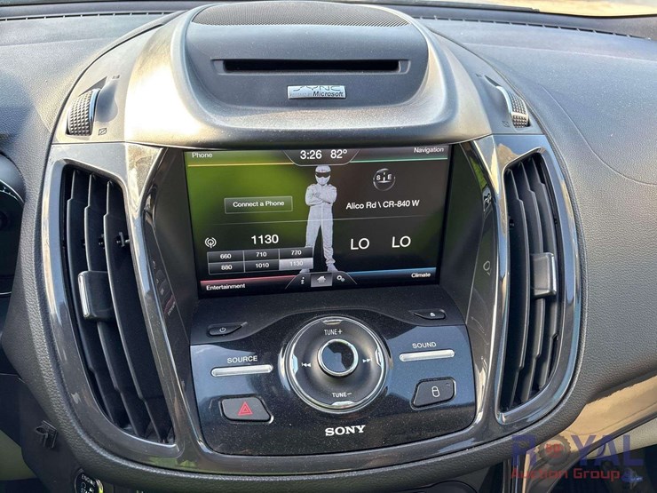 2014-ford-escape-image-13