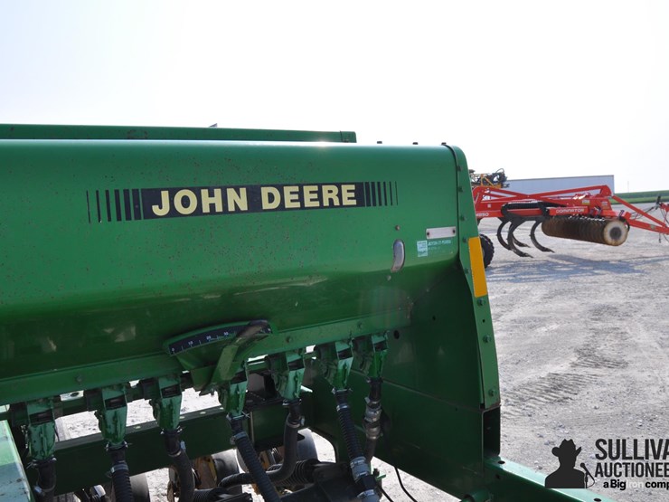 john-deere-750-image-20