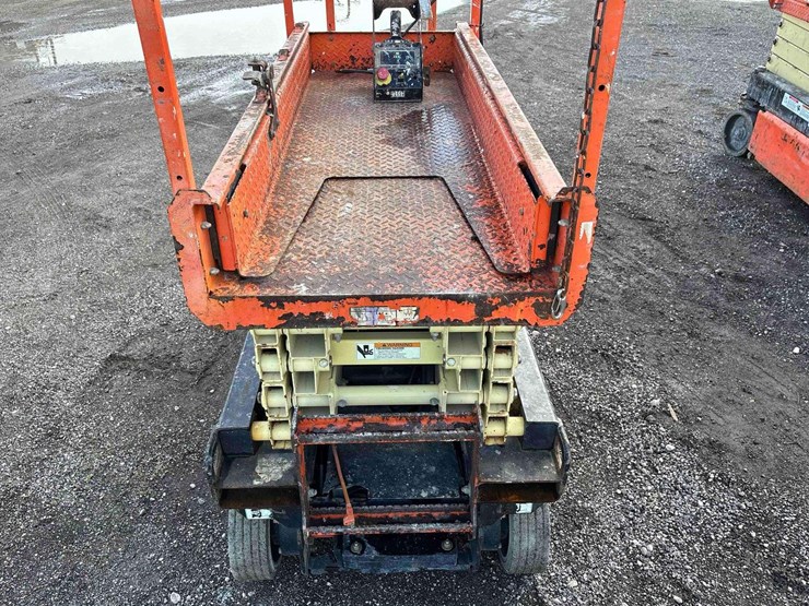 jlg-1932r-image-7