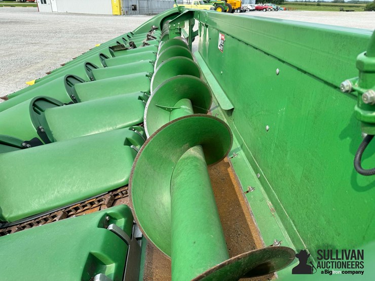 2013-john-deere-612c-image-11