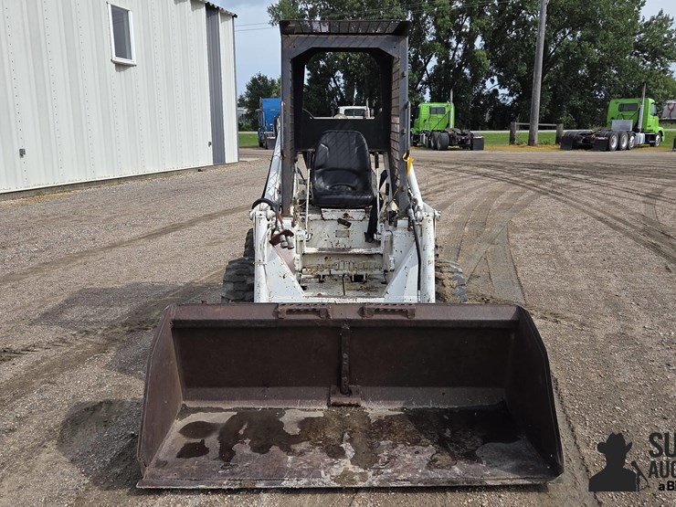bobcat-m610-image-2