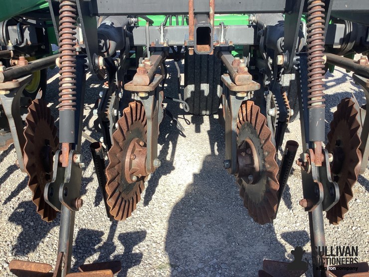 2009-john-deere-2510s-image-19
