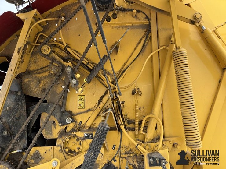 2022-new-holland-roll-belt-560-image-19