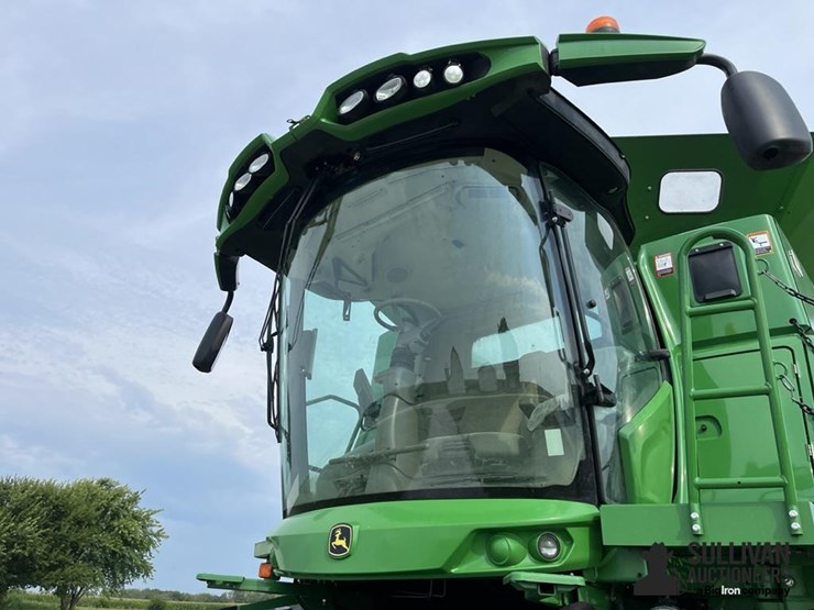 2018-john-deere-s780-image-11