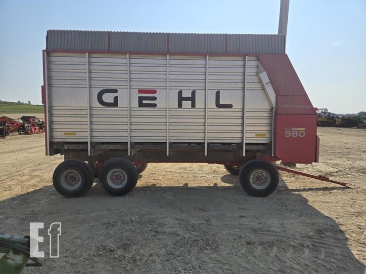 gehl-980-image-15