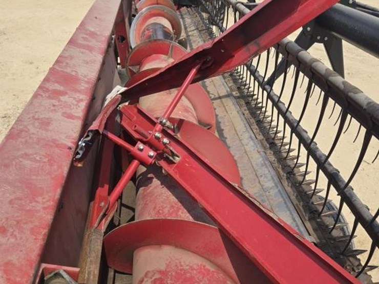 2001-case-ih-1020-image-10