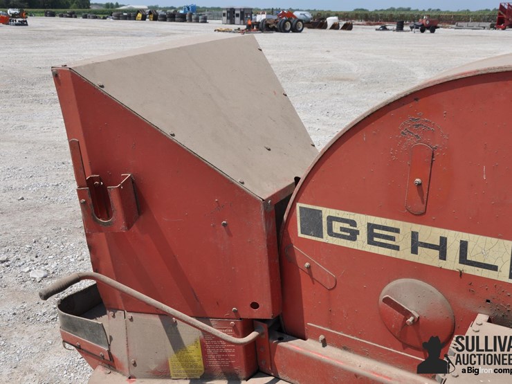 gehl-1540-image-11