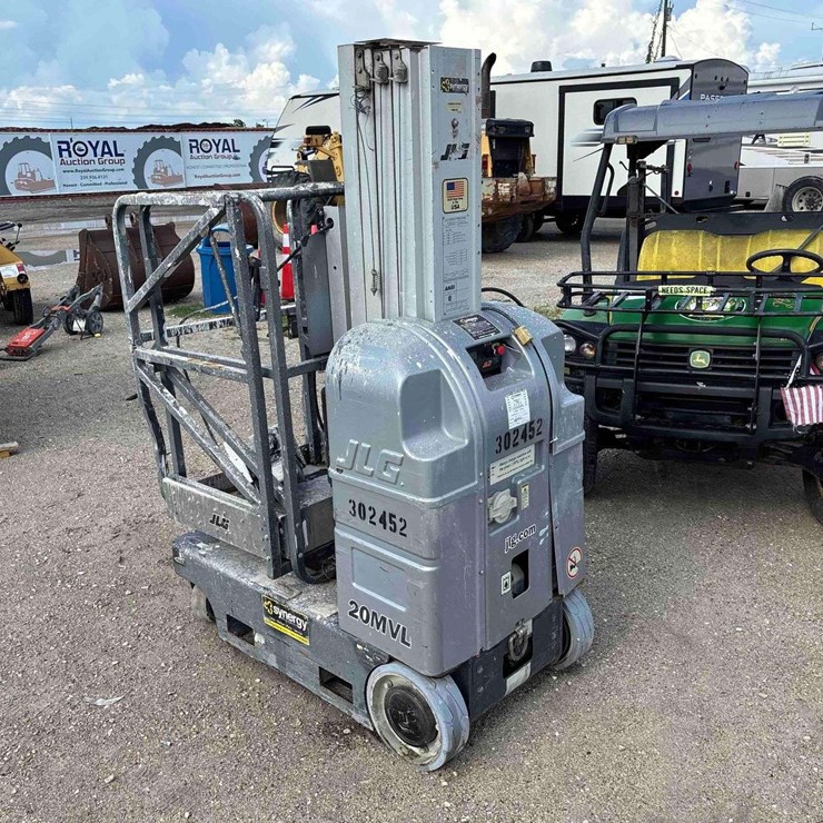 JLG 20MVL