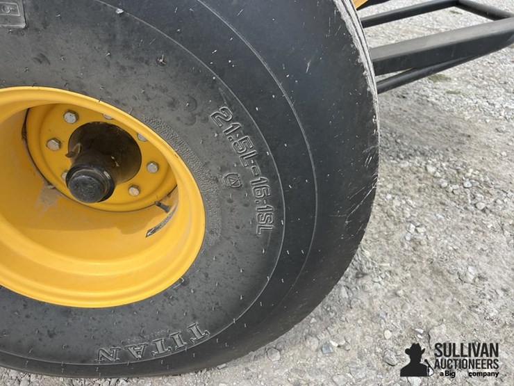 2022-new-holland-roll-belt-560-image-9