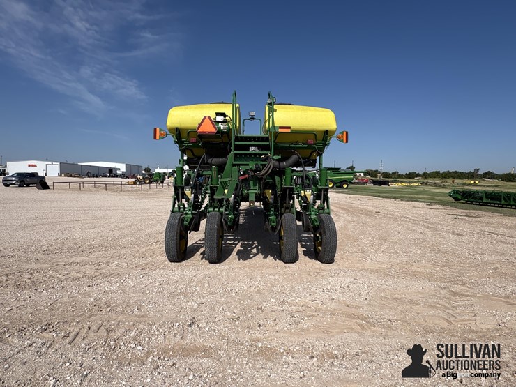 2012-john-deere-1770nt-image-6