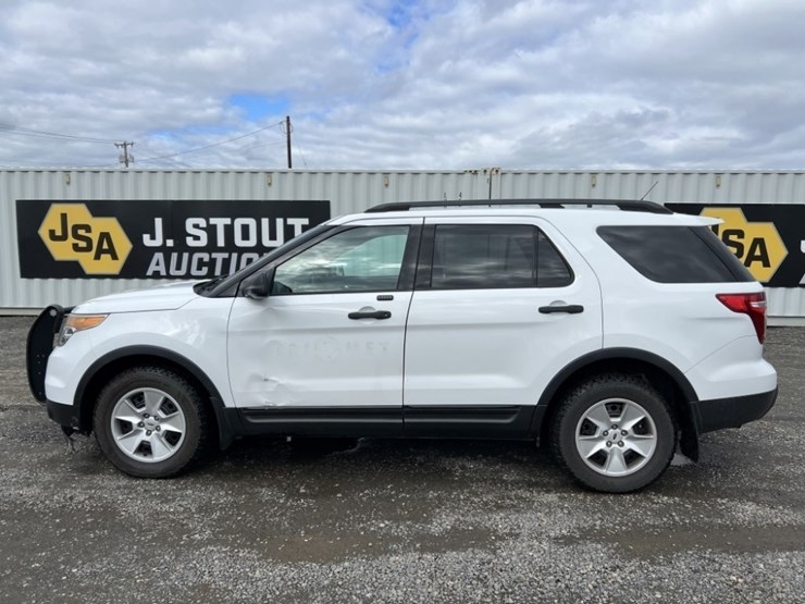 2014-ford-explorer-image-7