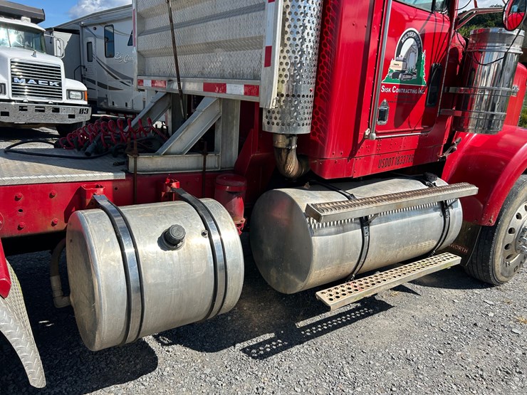 kenworth-w900-image-11