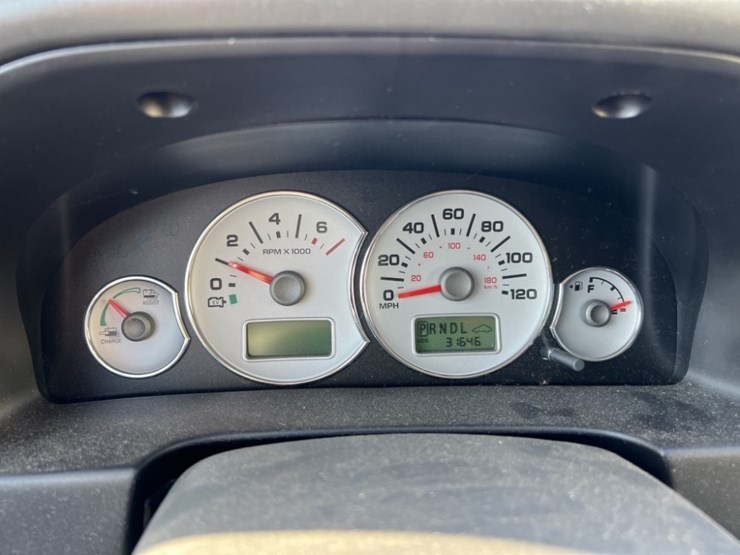 2007-ford-escape-image-24