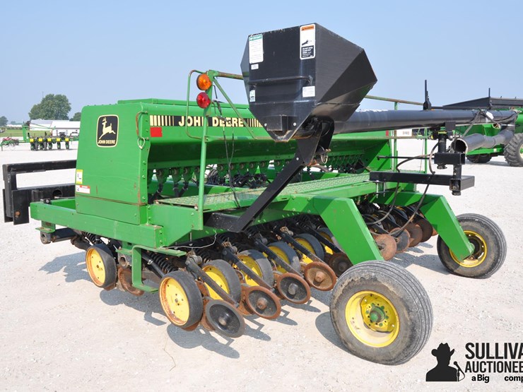 john-deere-750-image-7