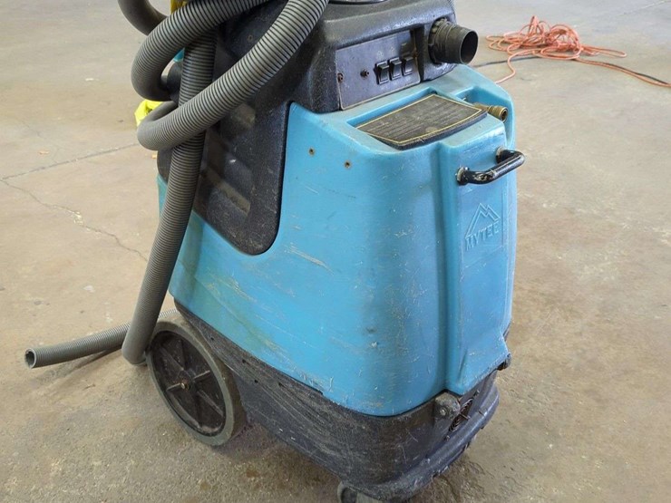 mytee-contractor-heated-carpet-extractor-image-1