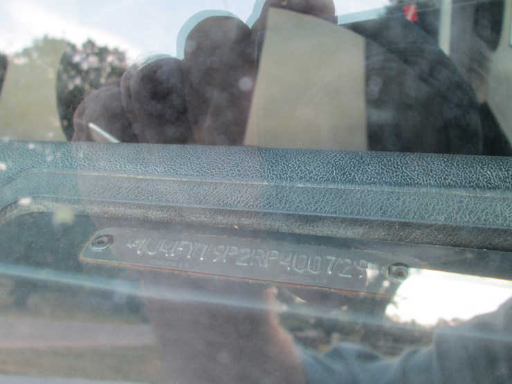 1994-jeep-renegade-image-36