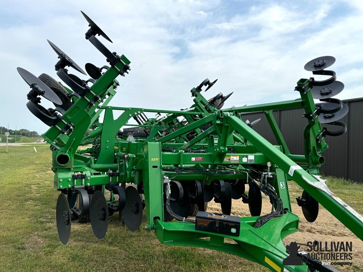 2015-john-deere-2730-image-7