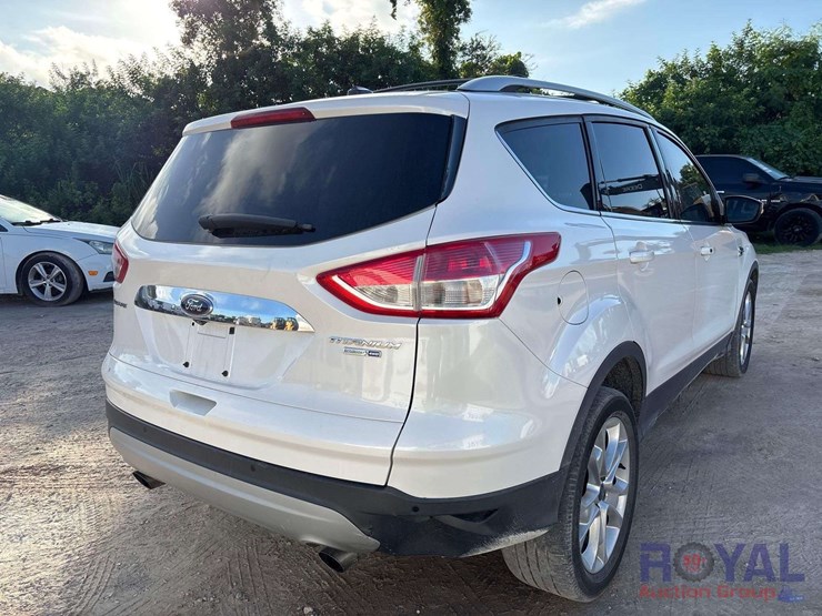 2014-ford-escape-image-3