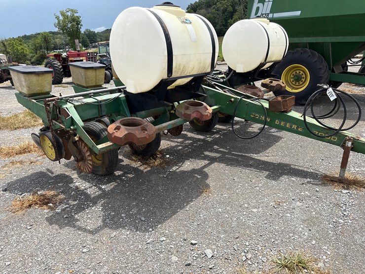 john-deere-7000-image-5