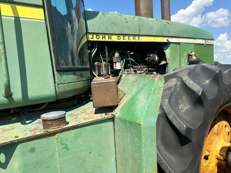 1976-john-deere-8430-image-18