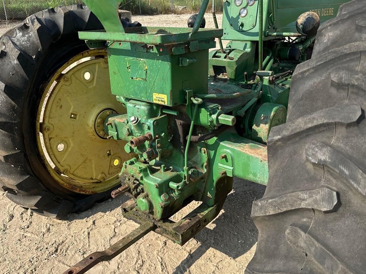 john-deere-60-image-8