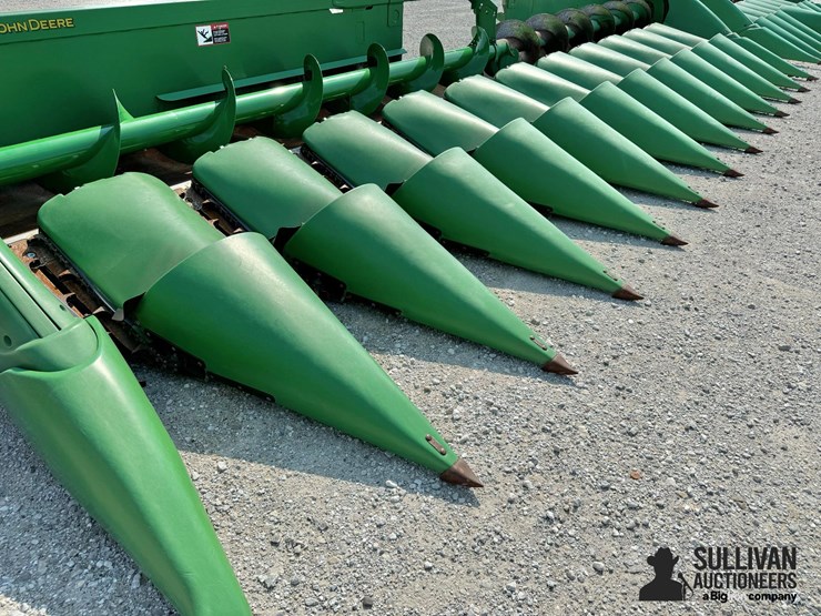 2012-john-deere-612c-image-17