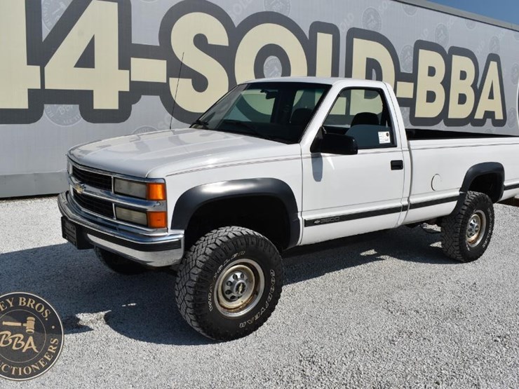 1999-chevrolet-3500-image-4