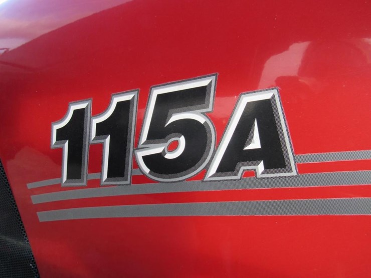 case-ih-l575-image-6