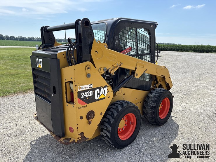 caterpillar-242d-image-5