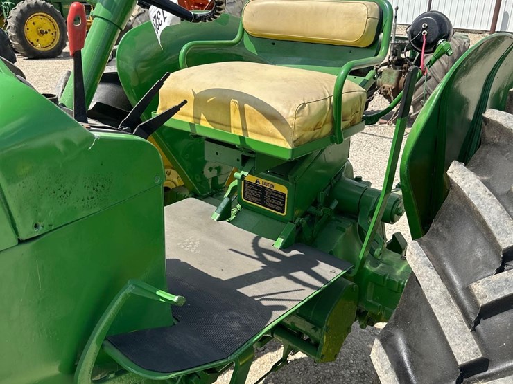 john-deere-2010-image-6